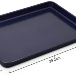 Zyliss Backblech Mit Antihaftbeschichtung 11 Zyliss Backblech Mit Antihaftbeschichtung -Kitchenaid Shop 220 E980191 Baking Tray Hero Shot Angled Dimensions
