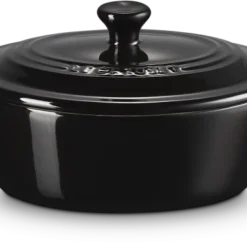 Le Creuset Mini Cocotte Oval In Schwarz
