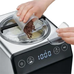 GRAEF Eismaschine IM 700, Edelstahl-schwarz 10 GRAEF Eismaschine IM 700, Edelstahl-schwarz -Kitchenaid Shop Graef Eismaschine IM700 Nachfuelloeffnung Deckel