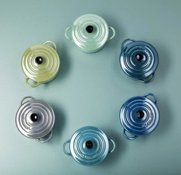 Le Creuset Mini Cocotte In Creme Metallic 3 Le Creuset Mini Cocotte In Creme Metallic – Bild 3