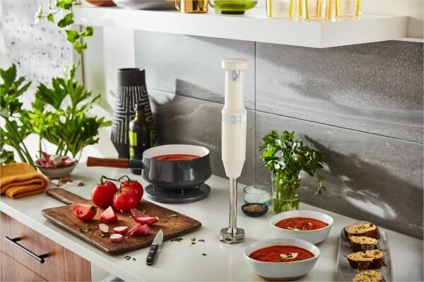 KitchenAid Kabelloser Stabmixer In Creme 5 KitchenAid Kabelloser Stabmixer In Creme – Bild 5